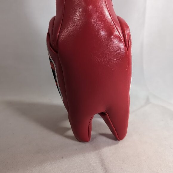 Meow Wolf Cherry Blitz Omega Mart Plush Spray Bottle Las Vegas Stain Remover HTF - Picture 13 of 15